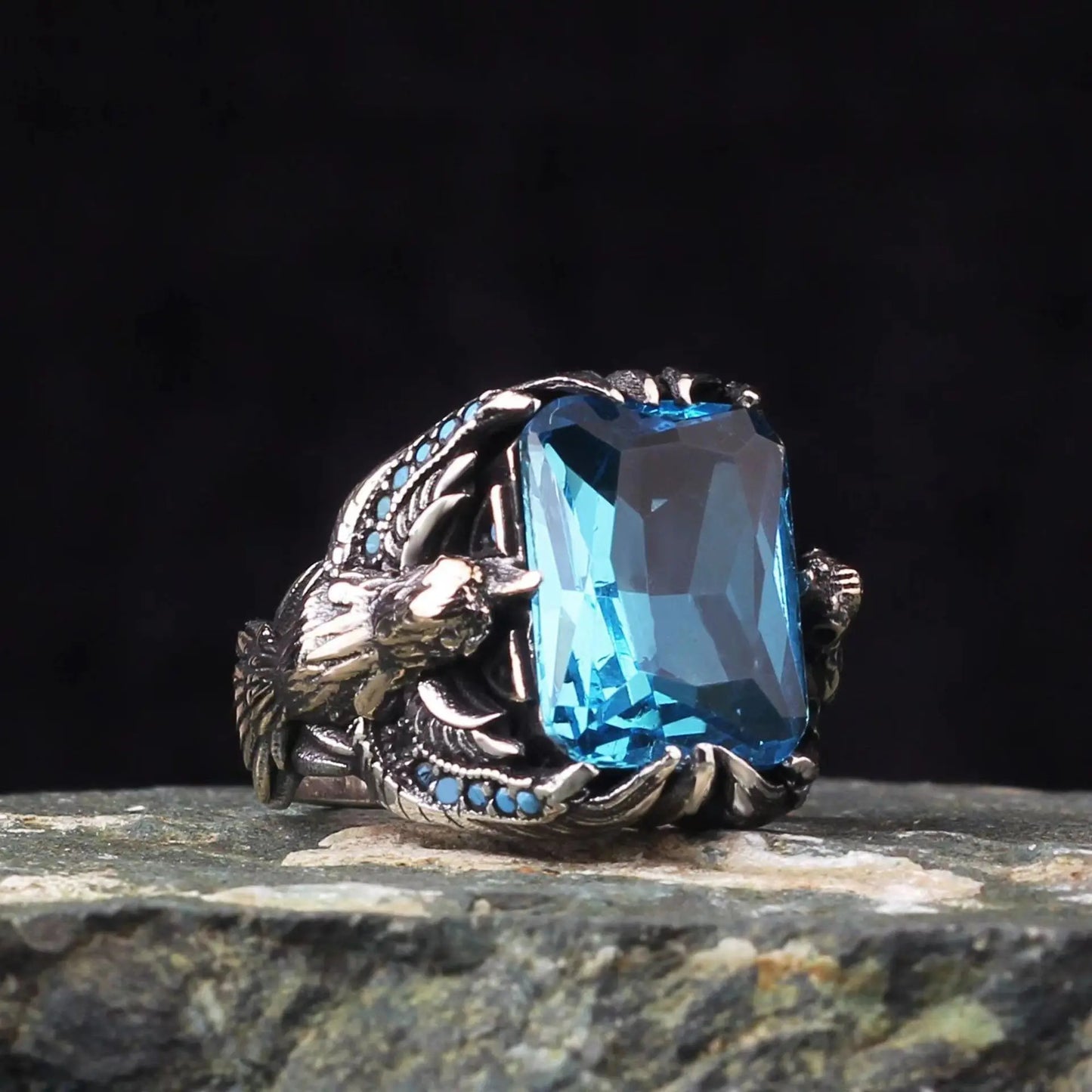Retro Dragon Claw Golden Eagle Blue Gem Ring for Men & Women Antique Gothic Adjustable Open Ring Alloy Jewelry Lovers Gift